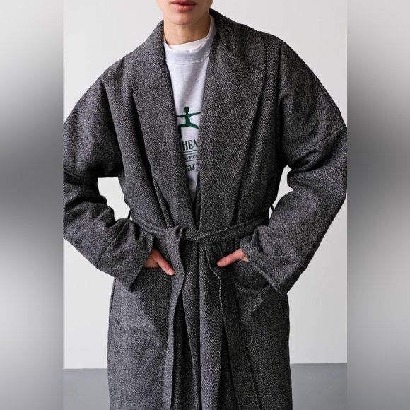 Oversized Grey wrap long kimono coat - Picture 5 of 8
